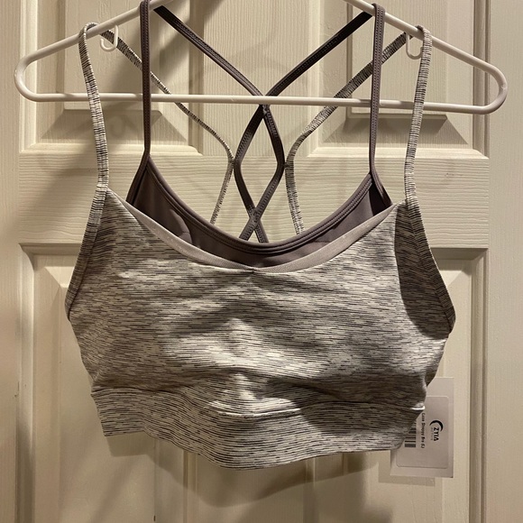 Zyia Luxe Strappy Bra Large - Picture 3 of 5